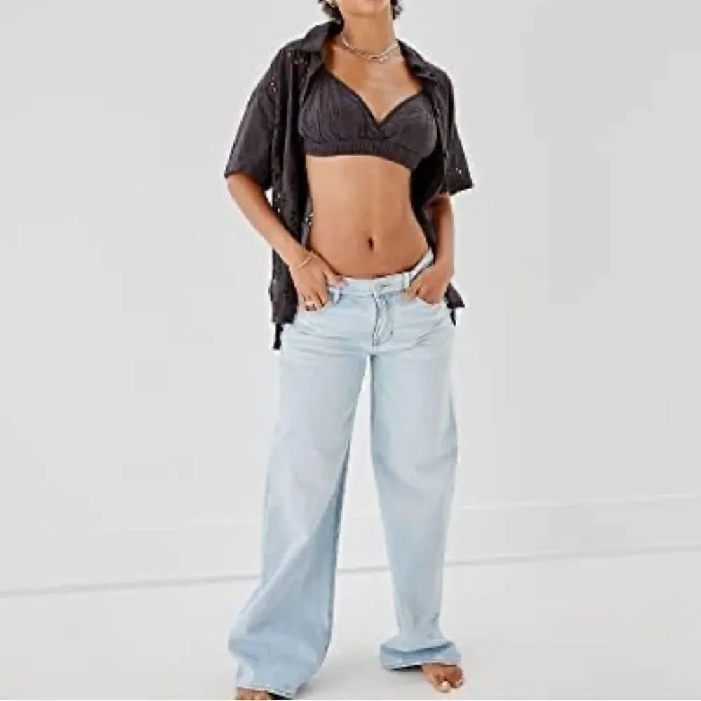 American Eagle Outfitters Black Eyelet Button Down Top(Size XS) - Picture 3 of 9